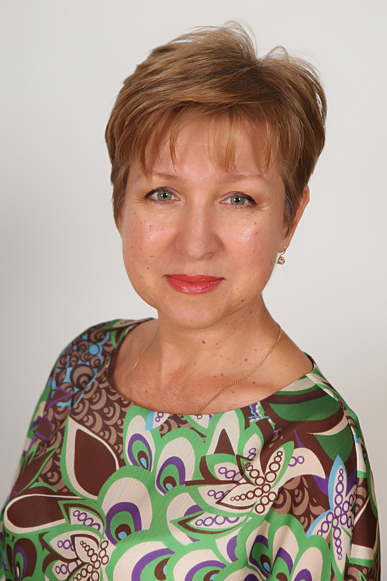 Холодняк Елена Анатольевна.